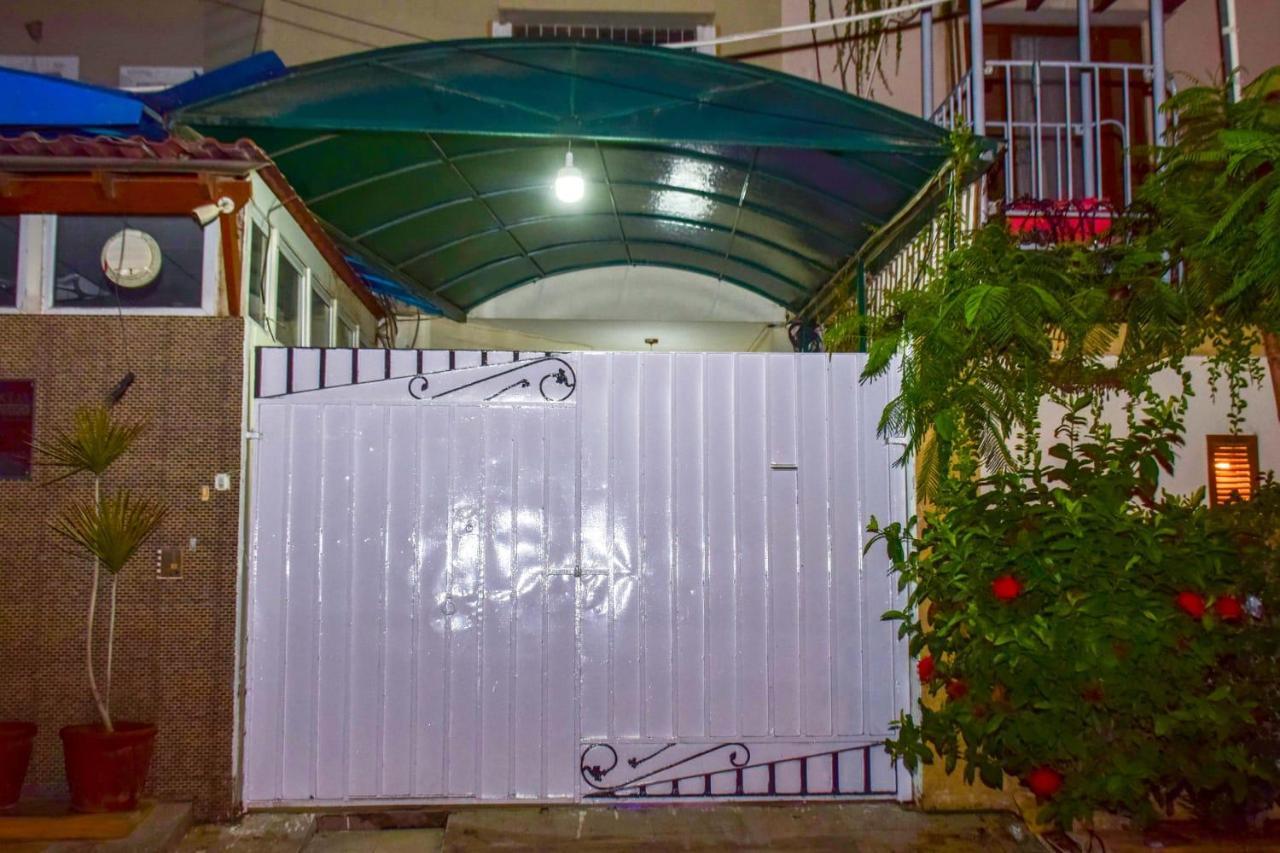 Hotel Clifton Rezidor Karachi Exterior foto